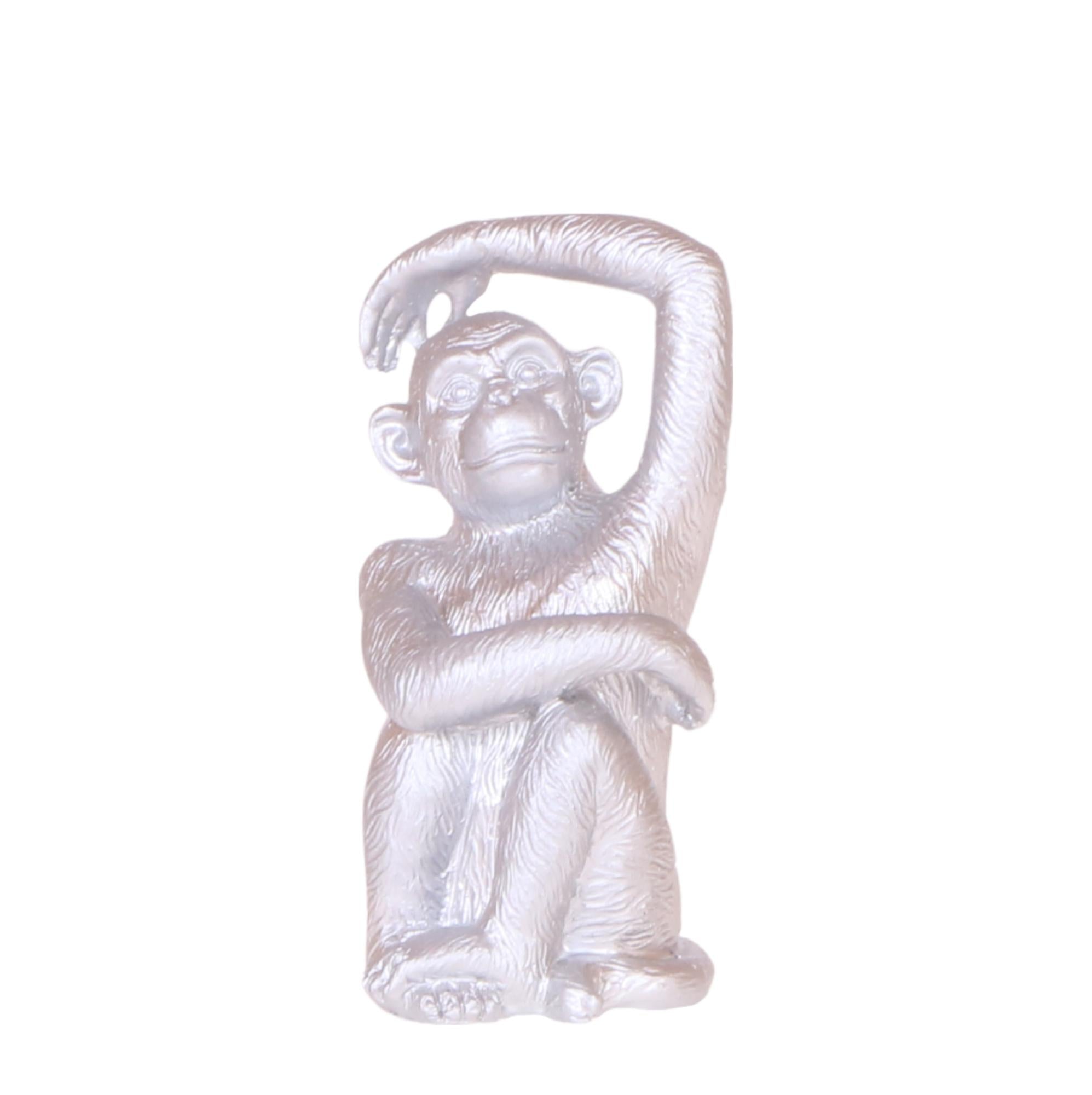 Kolibri-Heim | Ornament – ​​Dekorative Affenfigur – Sitzender Affe – Silber