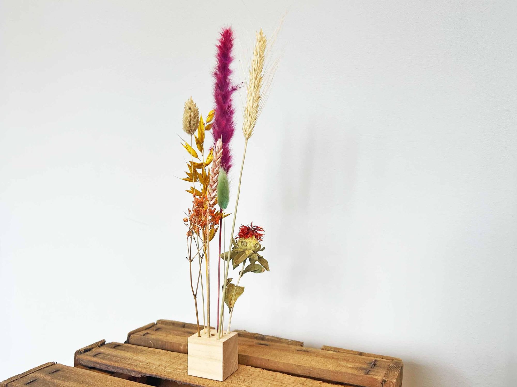 Support en bois pour fleurs séchées - S - Fleurs et herbes + Composition florale séchée